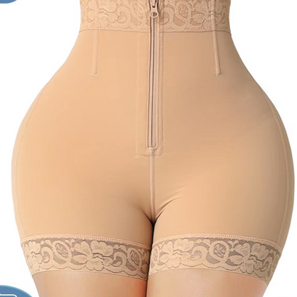 LaceLift Sculpt Short